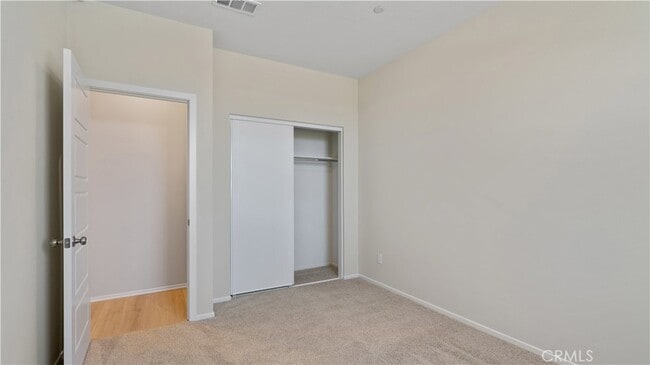 Building Photo - 13925 Mesa View Dr