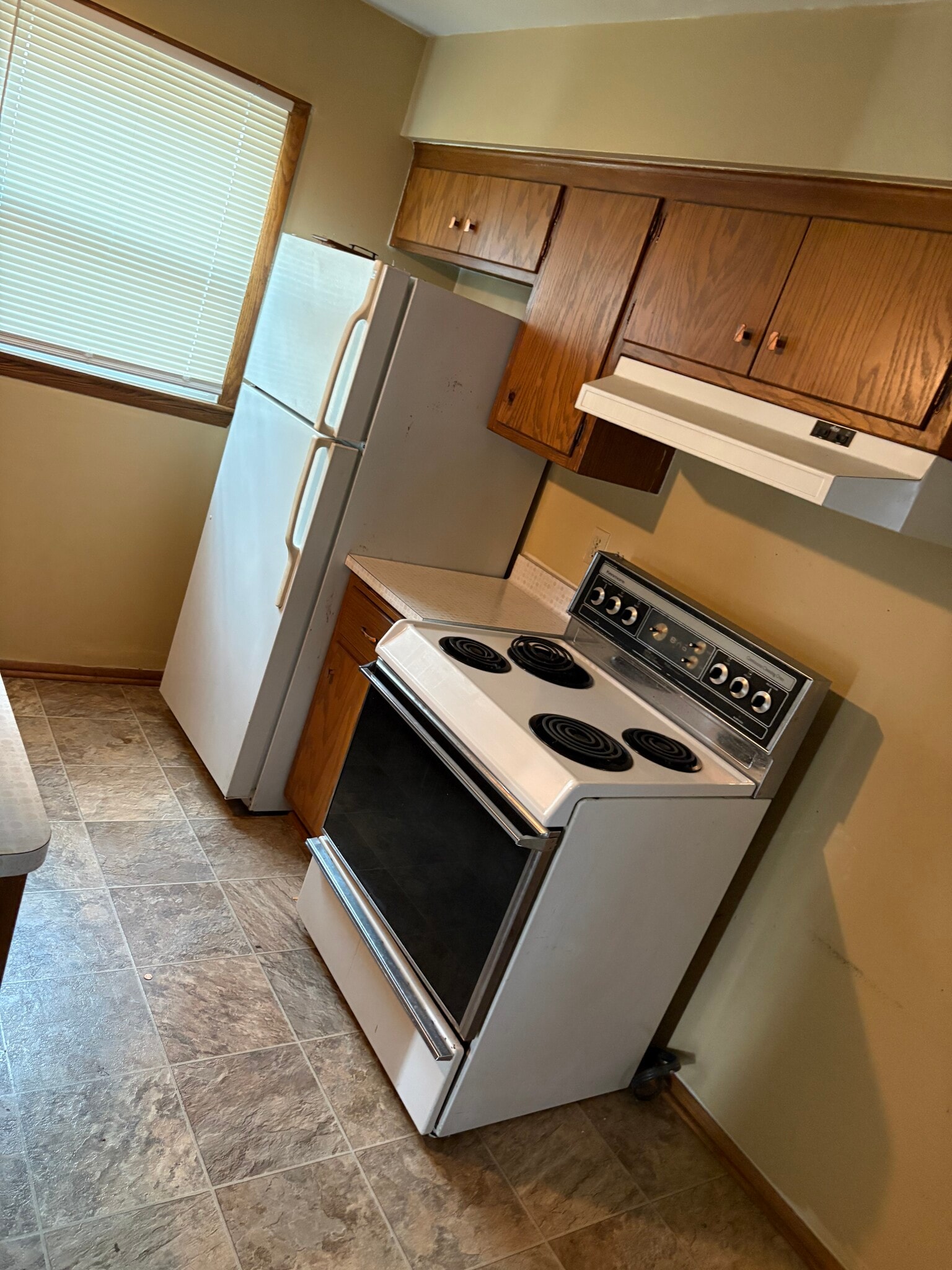 Kitchen area - 5124 N 106th St