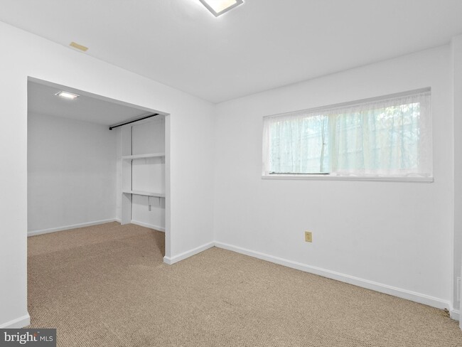Building Photo - 2459 Pyrenees Ct