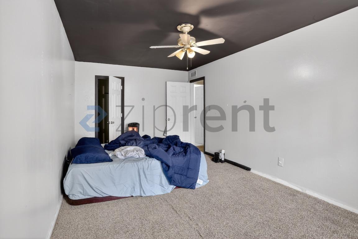 Building Photo - 1212 Utoy Springs Rd SW