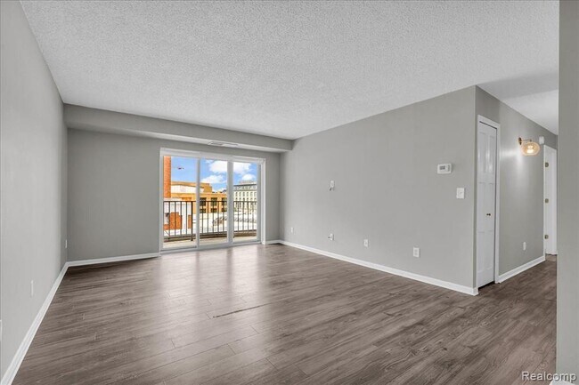 Building Photo - 411 S Old Woodward Ave