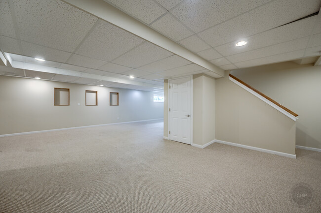 Building Photo - 3744 Highknob Cir