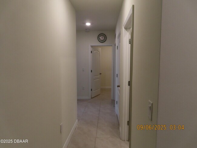 Building Photo - 35 Caballero Ct