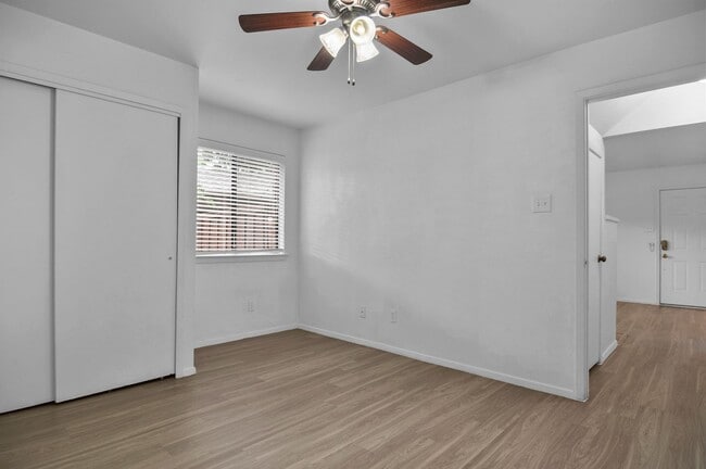 Building Photo - 5720 Cedar Creek Dr