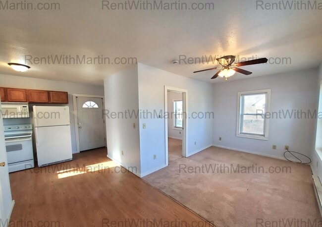 Building Photo - 1213 Manson St