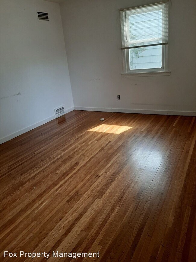 Building Photo - 4 br, 2 bath House - 2620 6th Ave N