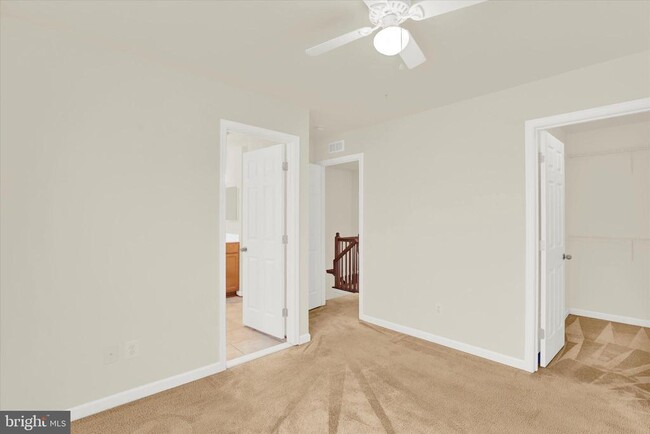 Building Photo - 4706 Wineleaf Ln