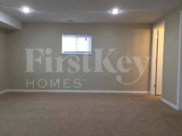 Building Photo - 11428 Framingham Dr