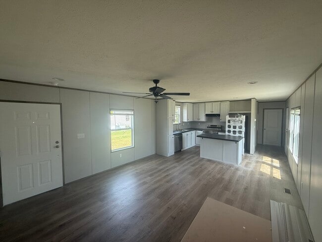 Building Photo - Sunrise Pointe