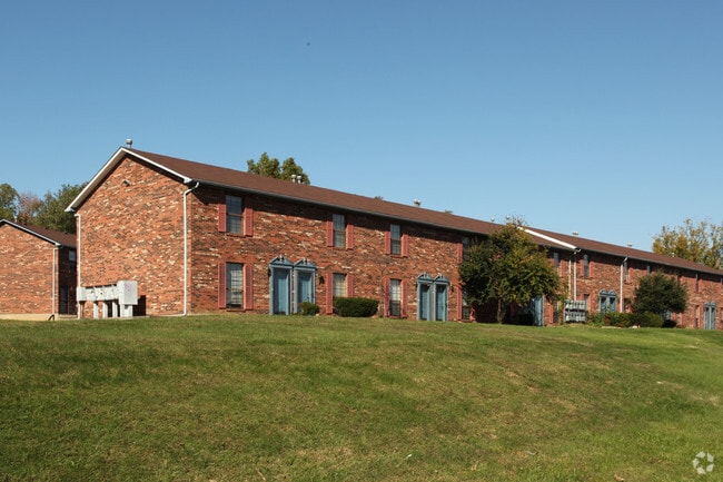 Building Photo - Rosewood Manor