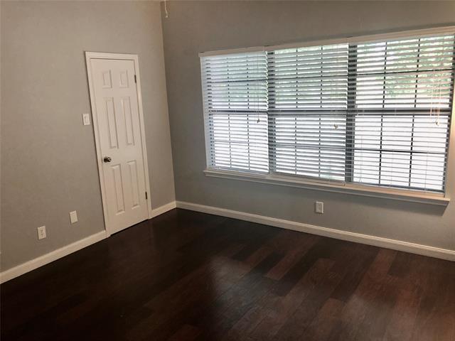 Building Photo - 5859 Frankford Rd