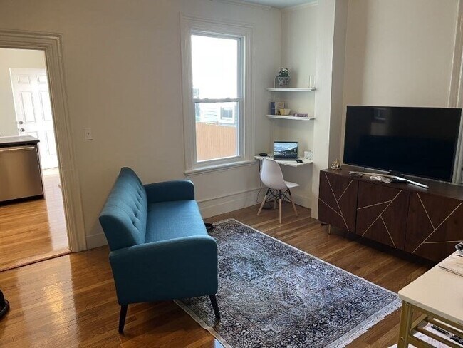 Building Photo - 110 Spring St