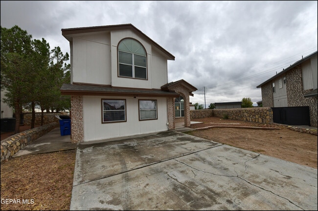Building Photo - 7958 Starry Night Dr