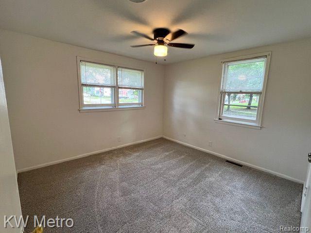 Building Photo - 624 Montrose Ave