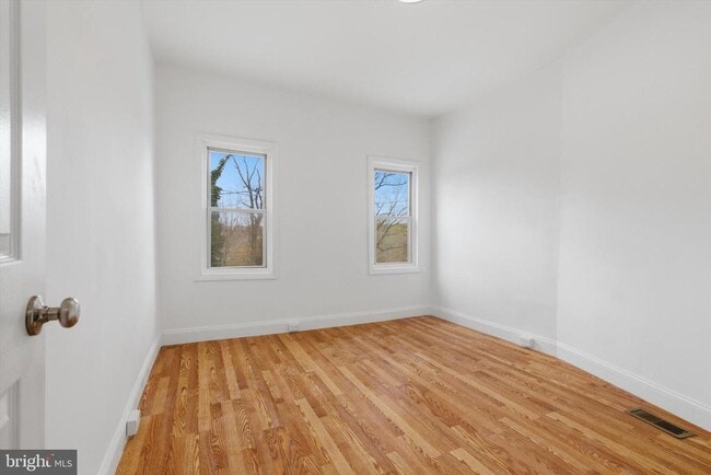 Building Photo - 3126 Remington Ave