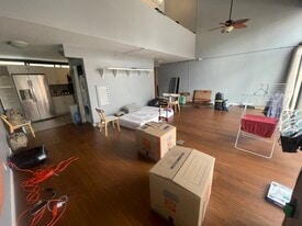 Building Photo - 1088 Bishop St