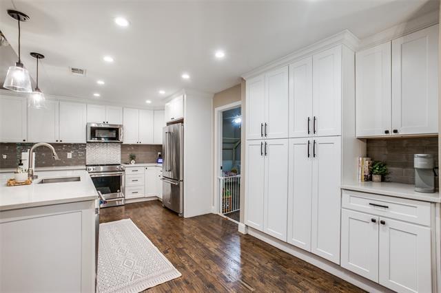 Building Photo - 1100 Grinnell Dr