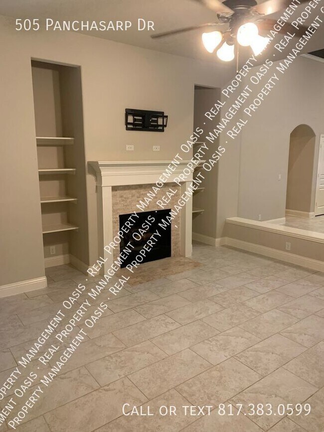 Building Photo - 505 Panchasarp Dr