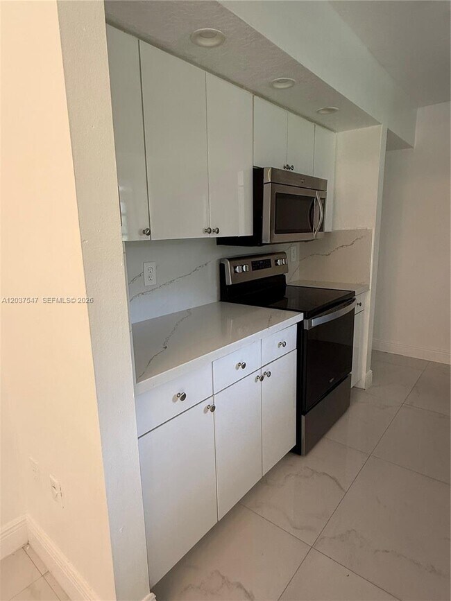 Building Photo - 11921 SW 273rd St