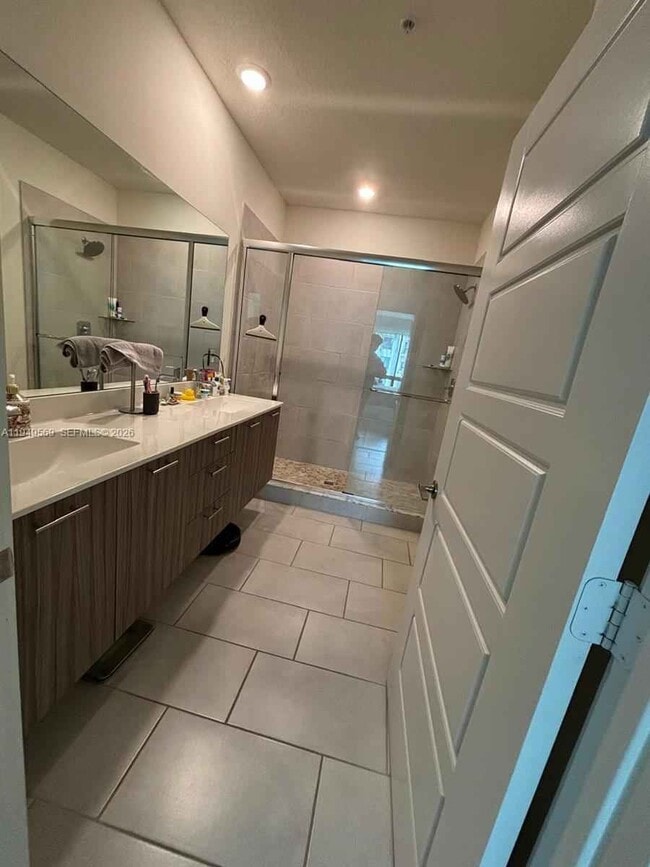 Building Photo - 4636 NW 84th Ave