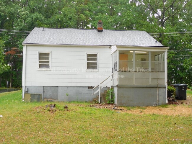 Building Photo - 3407 Derby Pl