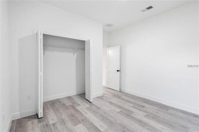 Building Photo - 13164 SW 71st Ct