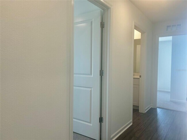 Building Photo - 1158 NW 47th Ct