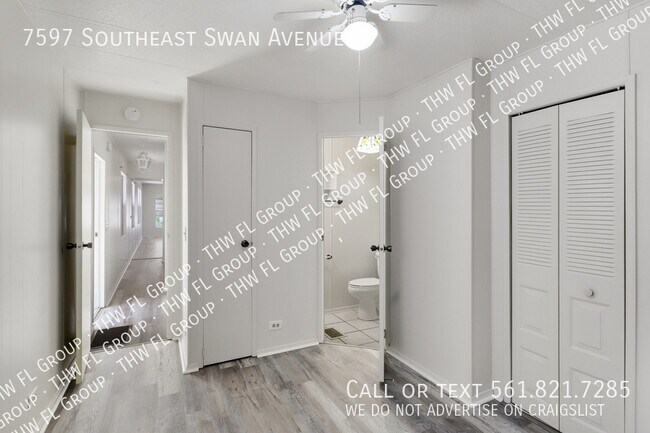 Building Photo - 7597 SE Swan Ave