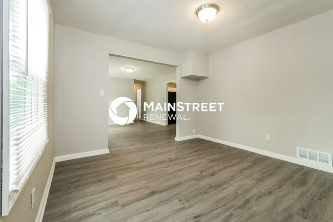 Building Photo - 3 Bedroom Pet-Friendly Home in BELTON, MO ...