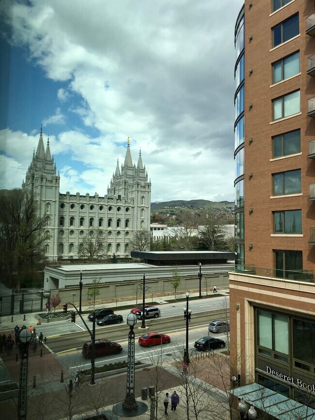 Building Photo - 55 W S Temple