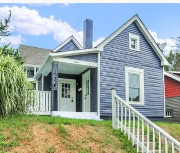 Primary Photo - 1226 Tecumseh St