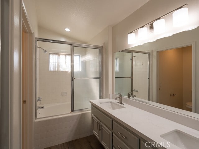 Building Photo - 840 S Orchid Ln