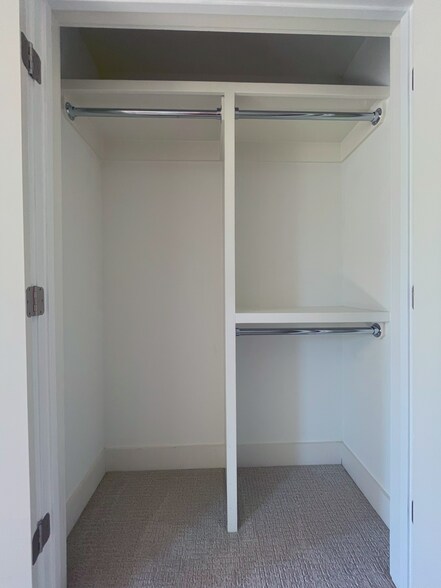 Bedroom 3 Closet - 5410A California Ave
