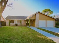 Building Photo - 3015 Quail Valley E Dr