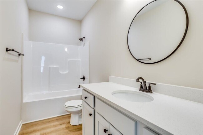 Building Photo - Edgewater Villas-Maxwell Plan