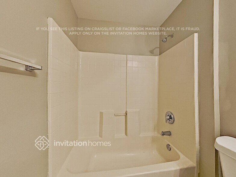 Building Photo - 1052 Brumpton Pl