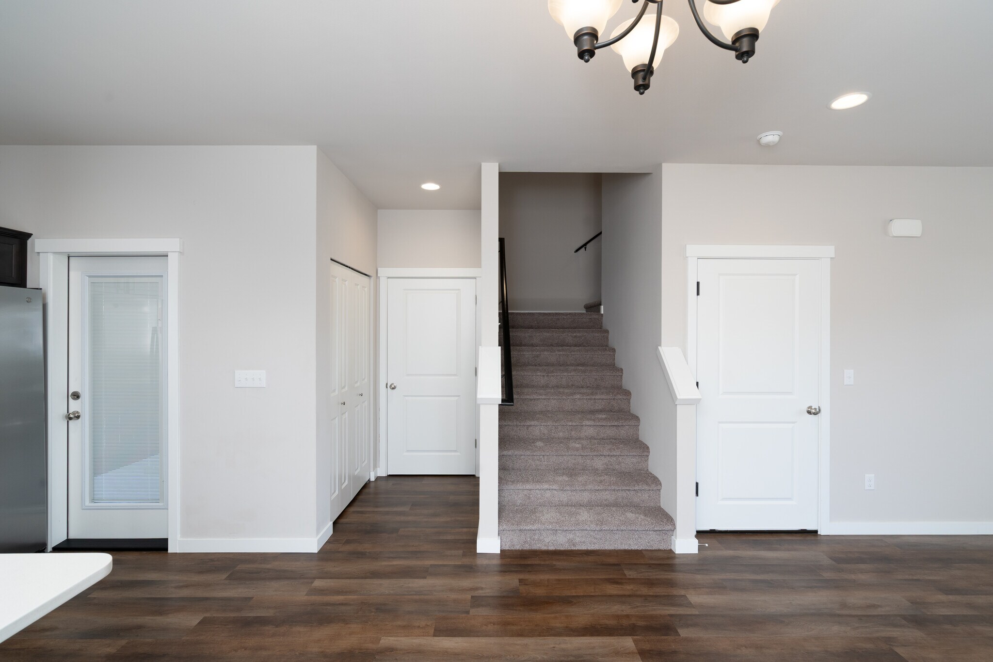 Building Photo - 604 F and S Grade Rd