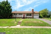 Building Photo - 3908 Melvern Pl