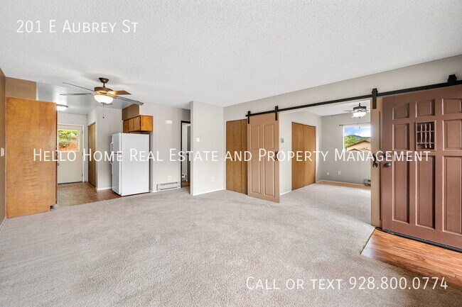 Building Photo - 201 E Aubrey St