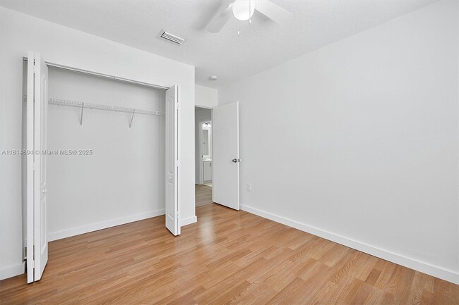 Building Photo - 16260 SW 97th St