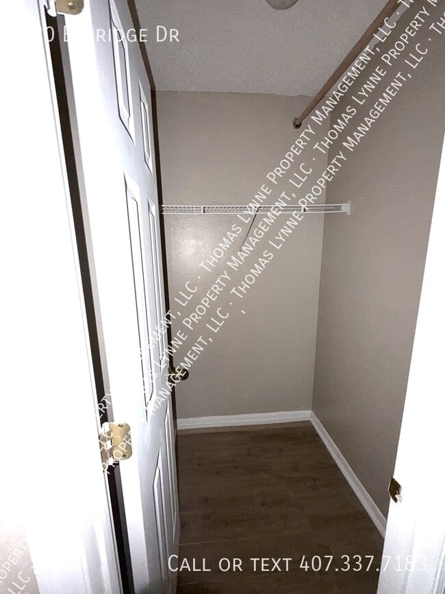 Building Photo - 620 Elbridge Dr