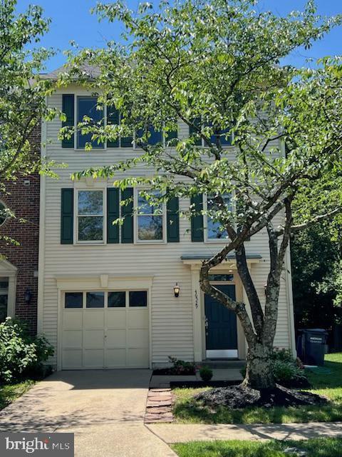 Building Photo - 46529 River Meadows Terrace