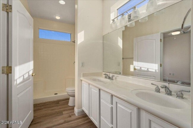 Building Photo - 15066 W Cactus Ridge Way