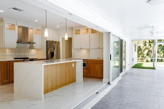 Building Photo - 8825 SW 151st St