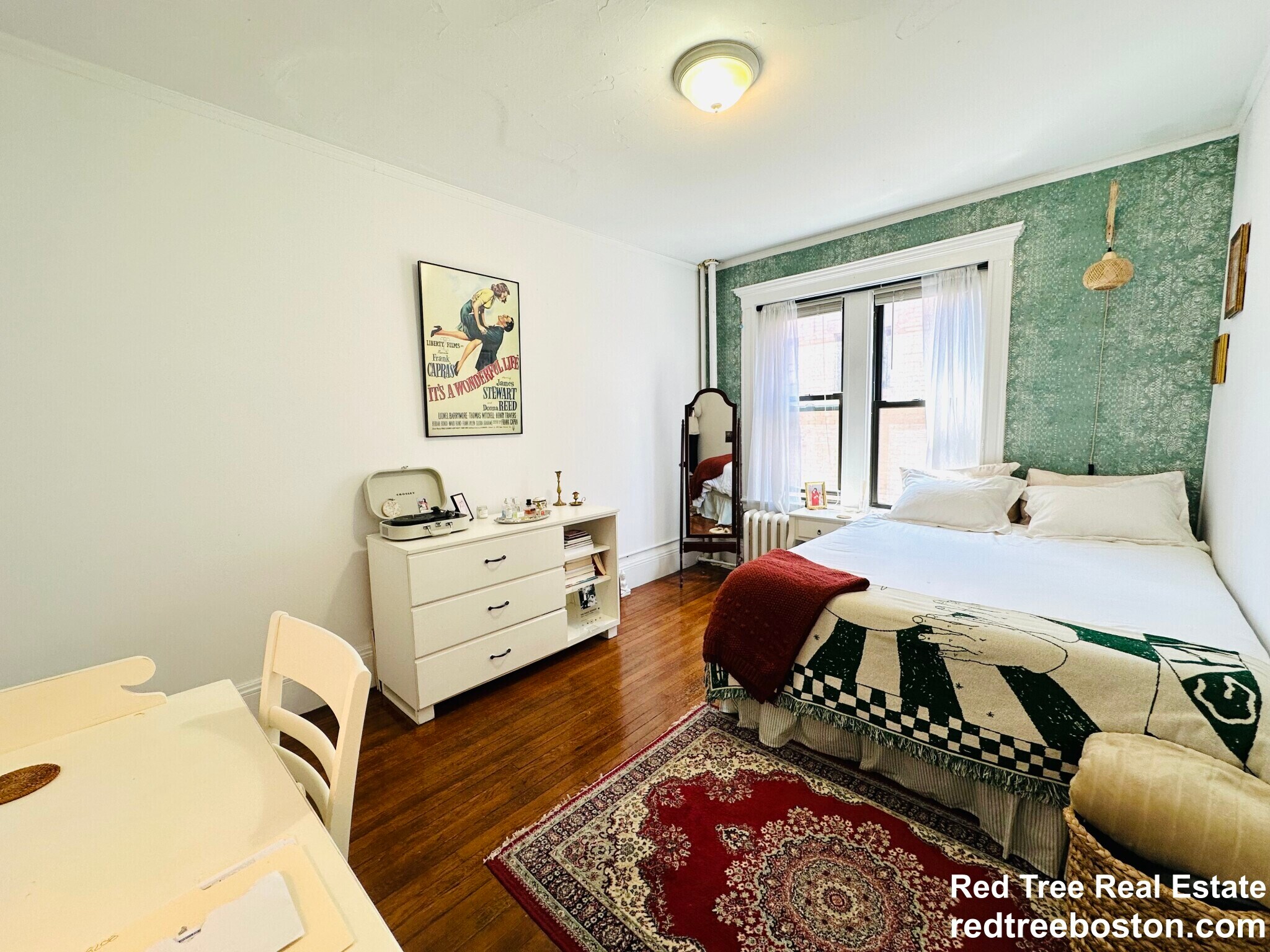 Apt 6 - 452 Park Dr