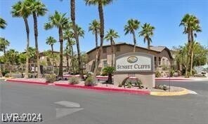 Building Photo - 8985 S Durango Dr