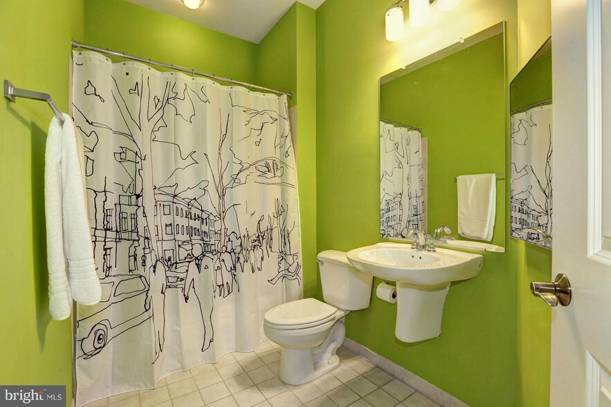 common br - 1390 Kenyon Street NW