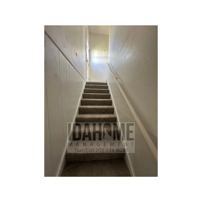 Building Photo - Charming single family home for rent close to Alameda Park!