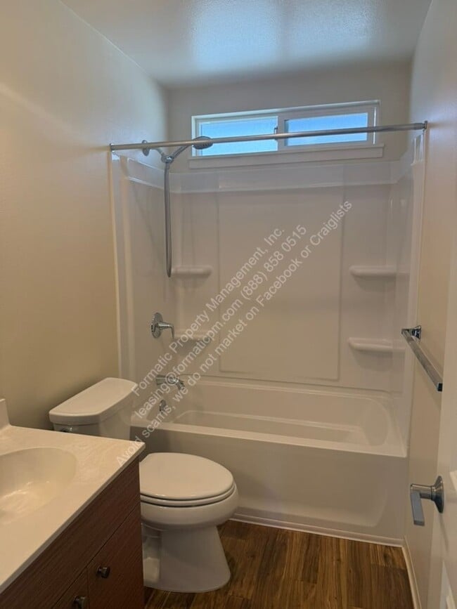 Building Photo - 91-1160 Kamakana St