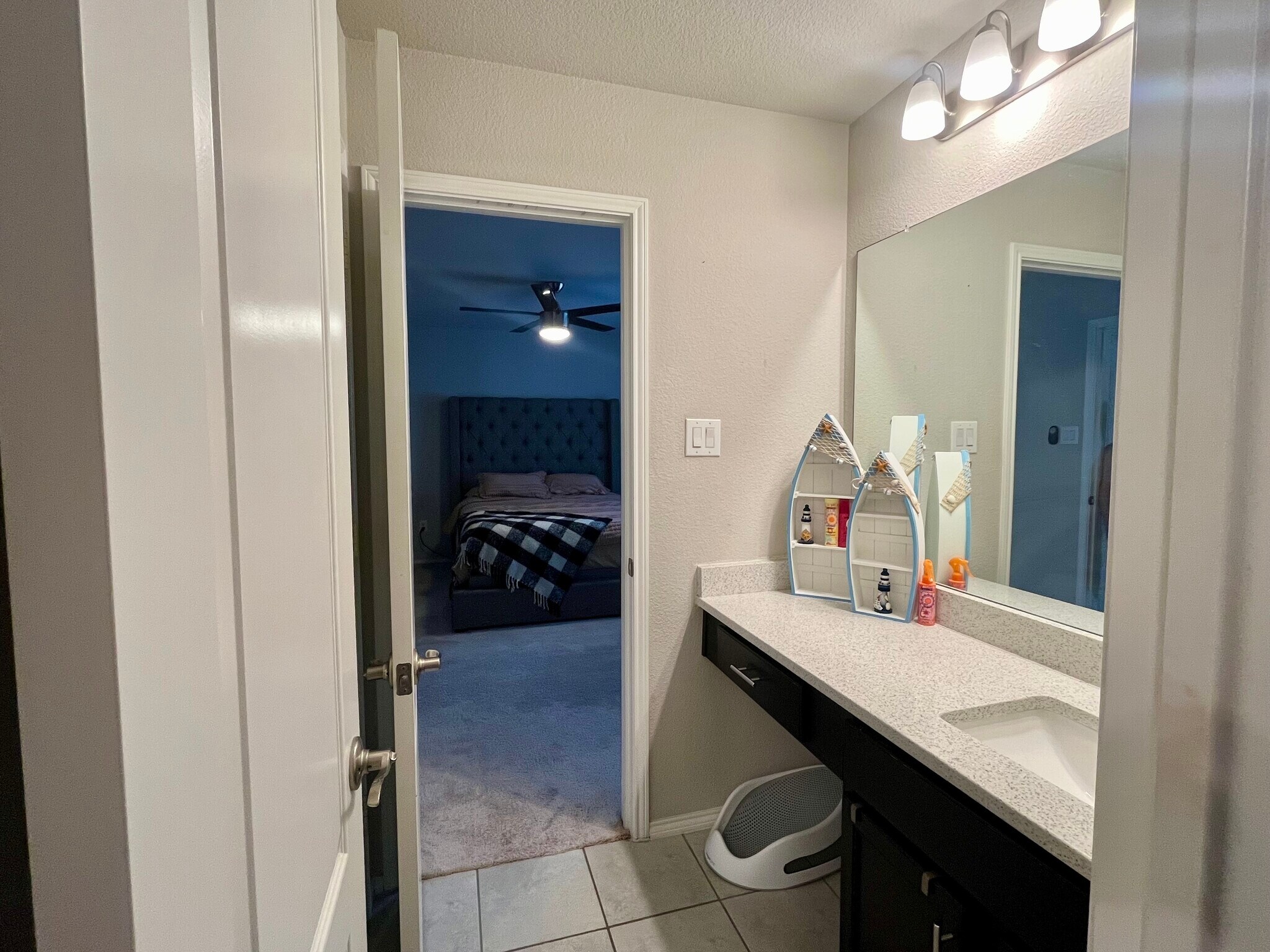 Building Photo - 2432 Whispering Pines Dr